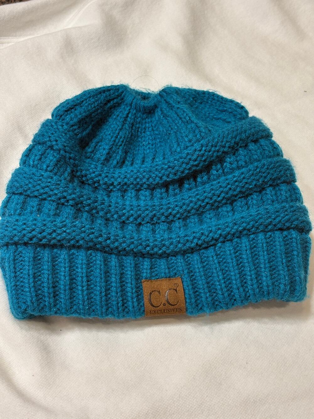 Knit Hat with Messy Bun/Ponytail Opening Teal